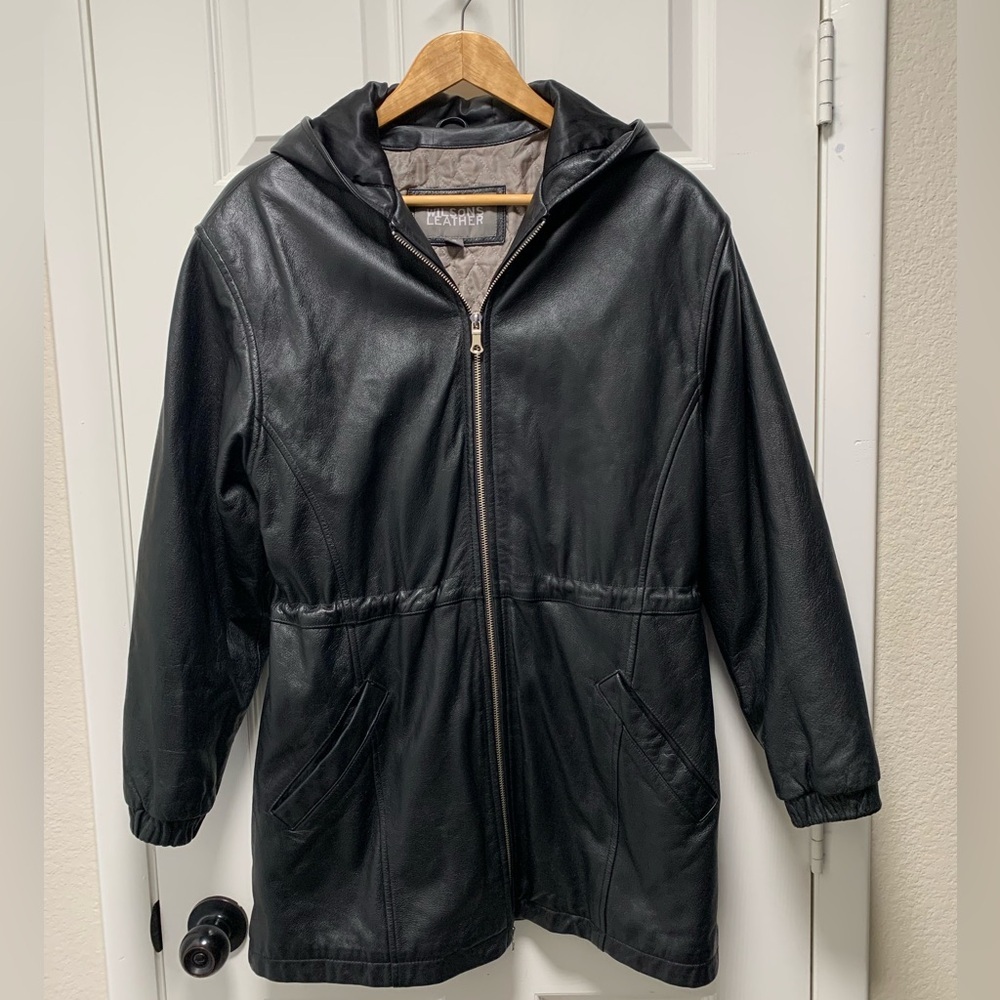 Wilsons Leather women’s size small leather hooded jacket
